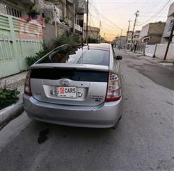 تۆیۆتا پریوس